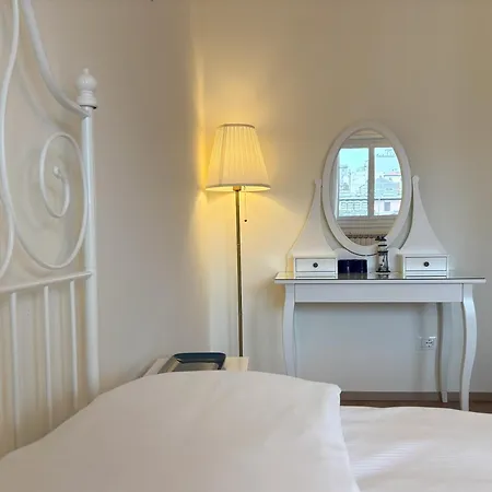 Mia 3* ترييستي