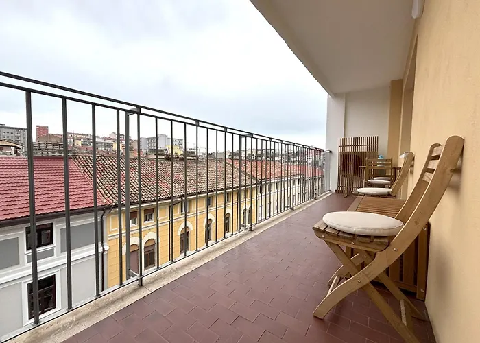 Mia בית הארחה 3*